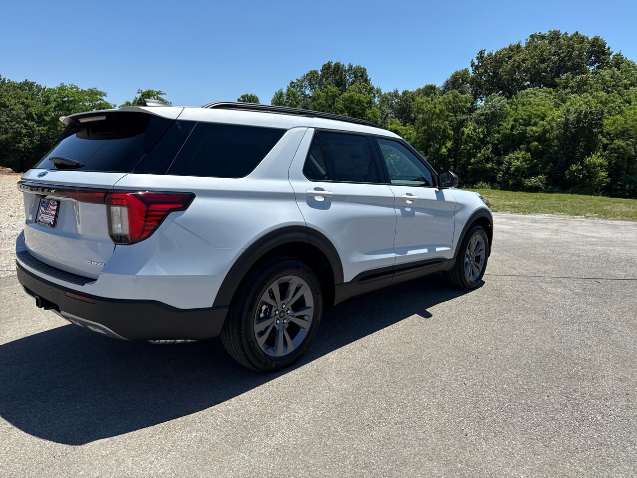 Ford Explorer Active w/100A Pkg 4WD 2026