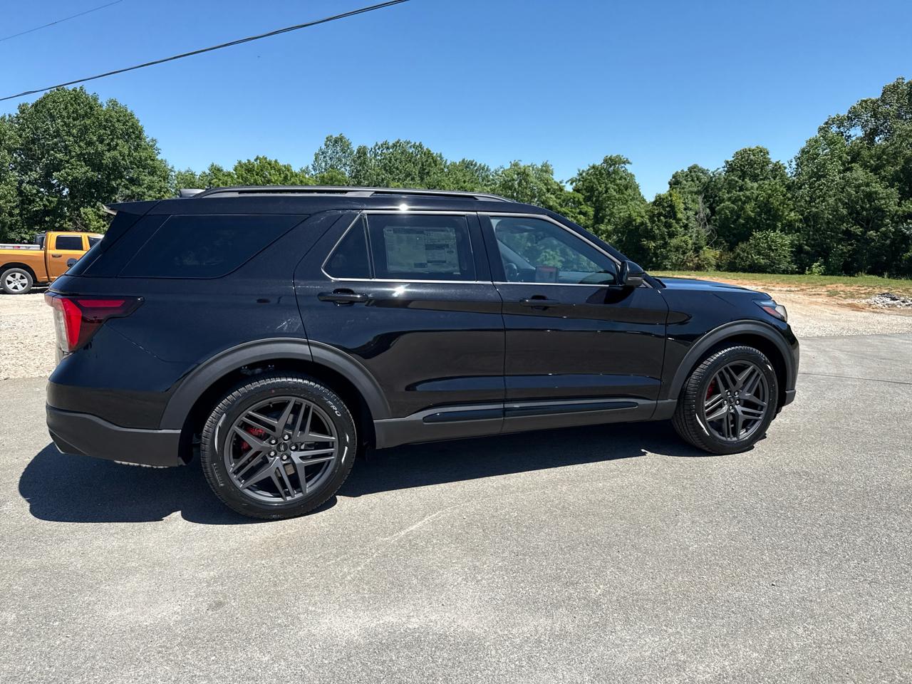 Ford Explorer ST 2026