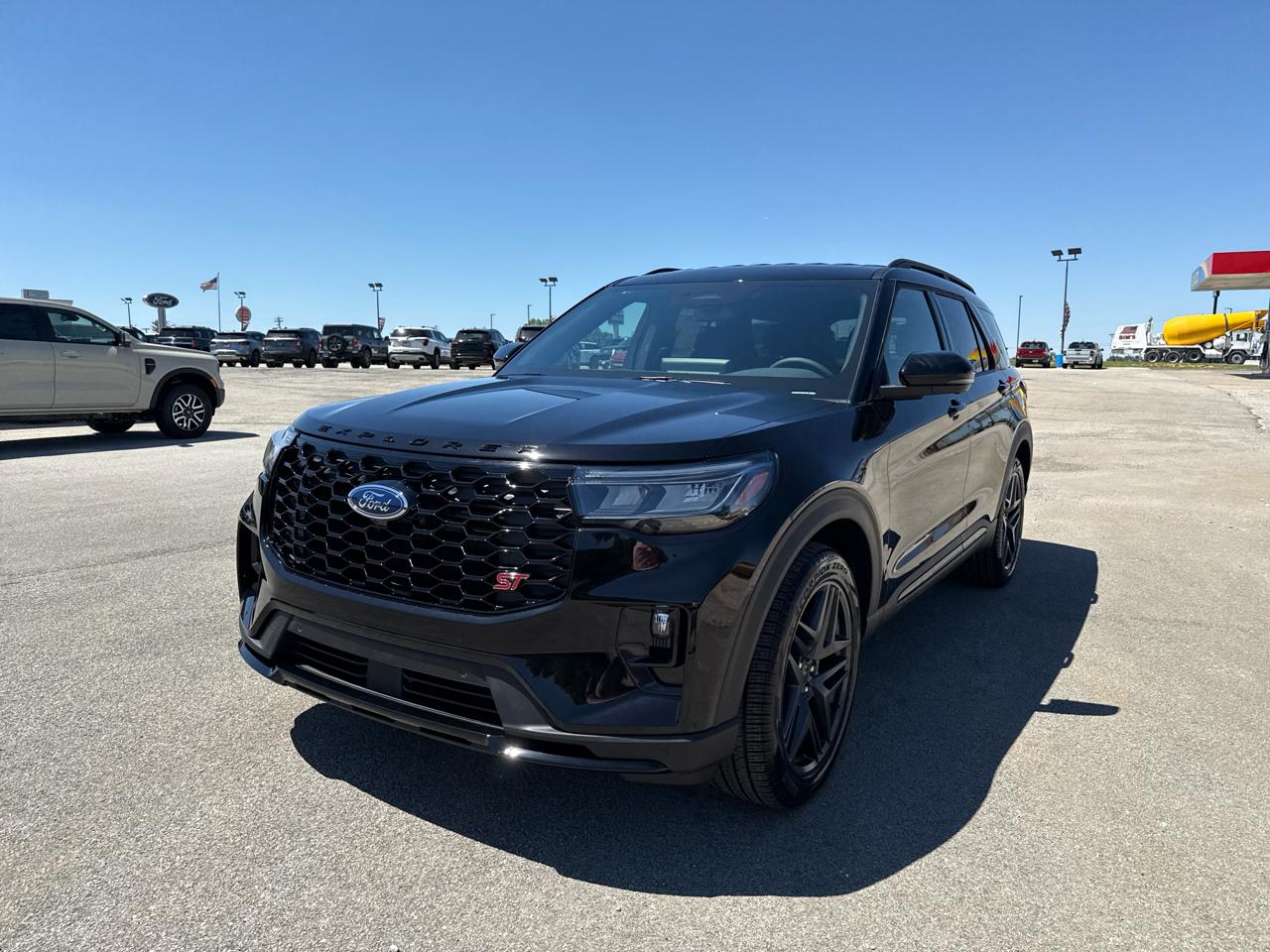 Ford Explorer ST 2026
