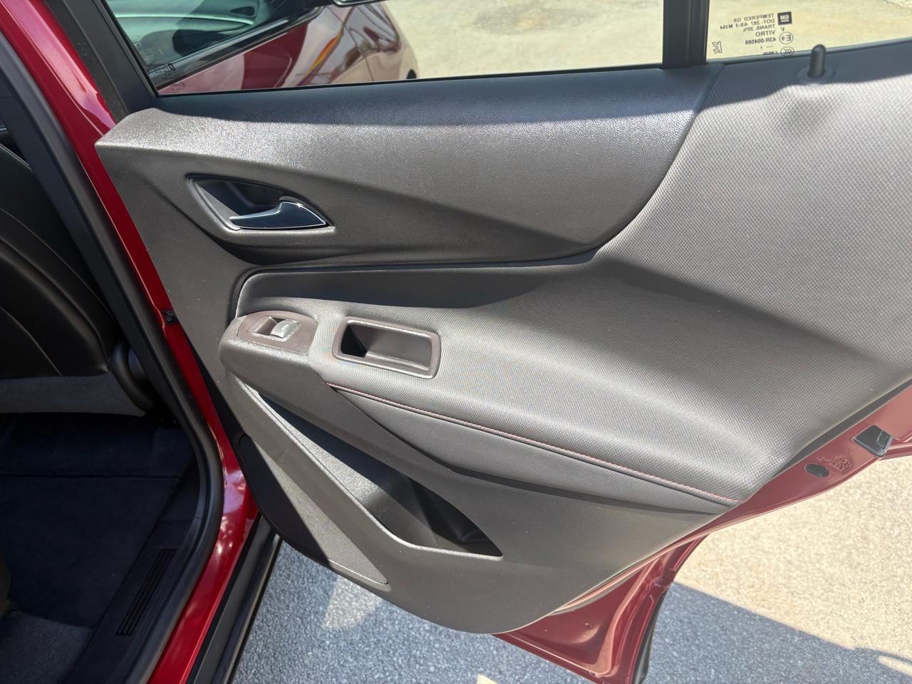 Chevrolet Equinox FWD 4dr RS 2022