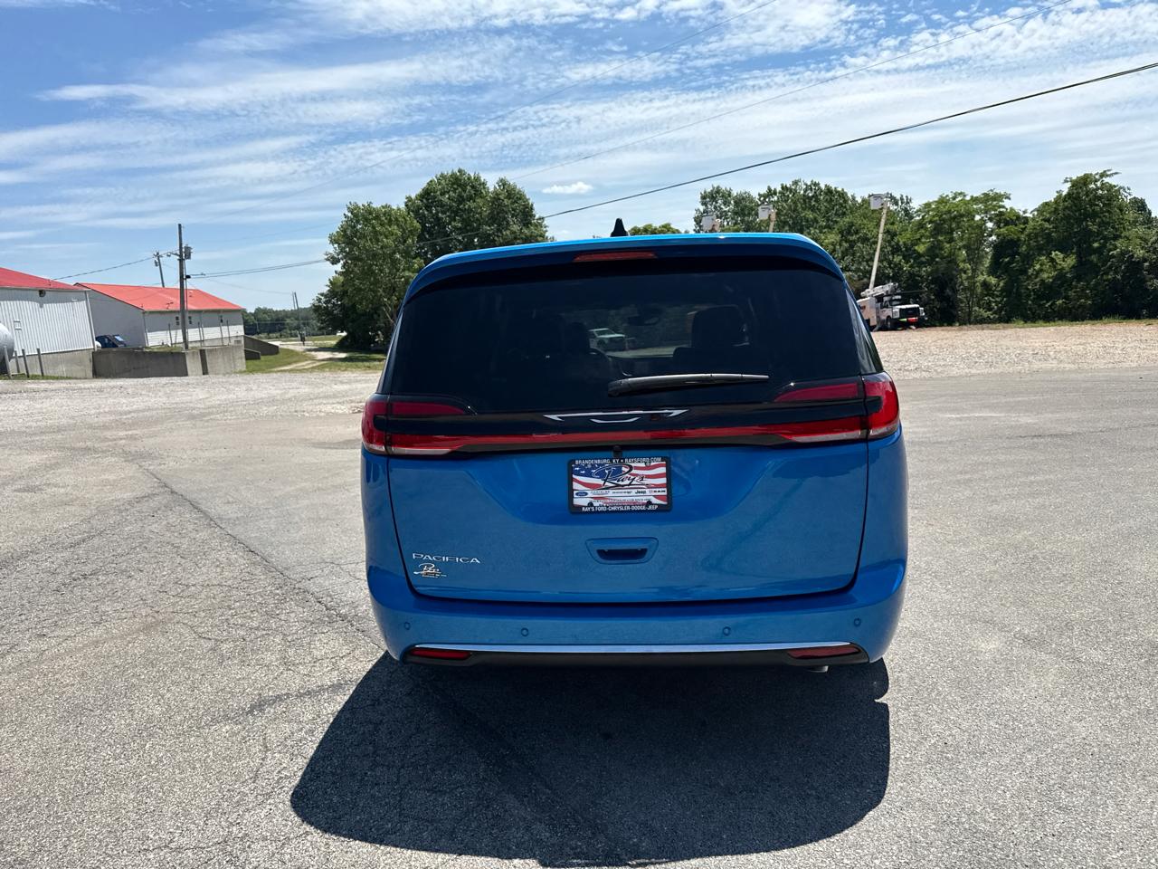 Chrysler Pacifica Select FWD 2027