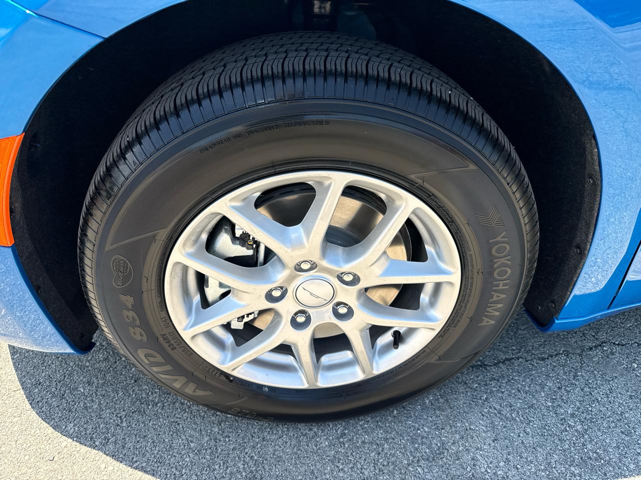 Chrysler Pacifica Select FWD 2027