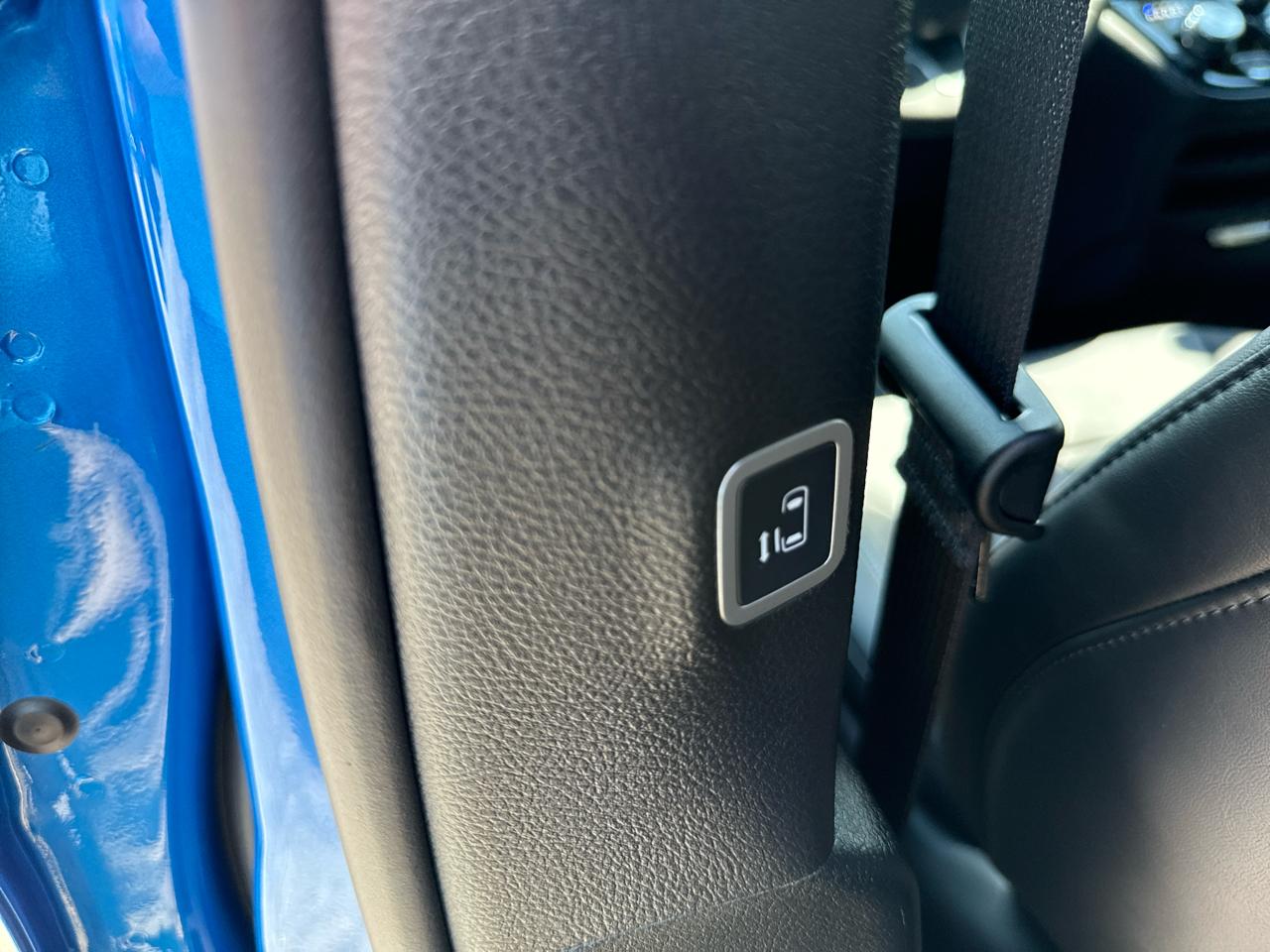 Chrysler Pacifica Select FWD 2027