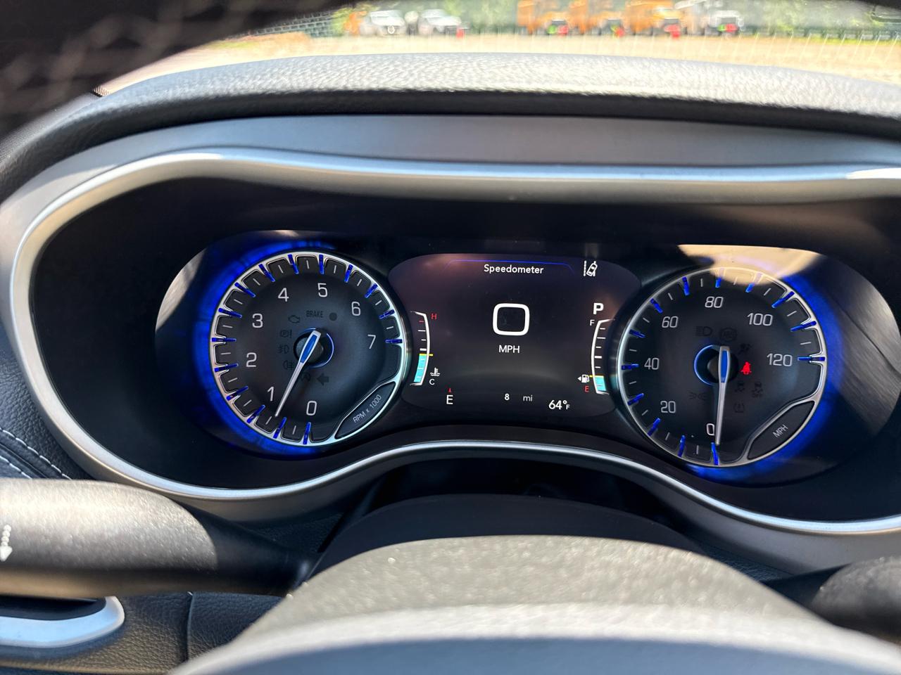 Chrysler Pacifica Select FWD 2027