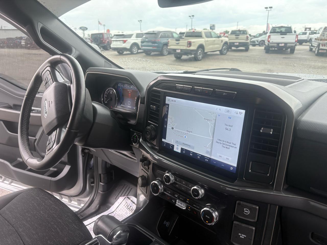 Ford F-150 XLT SuperCrew 4WD 2023