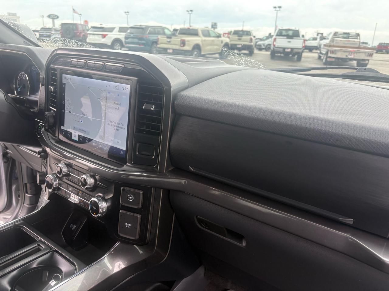 Ford F-150 XLT SuperCrew 4WD 2023