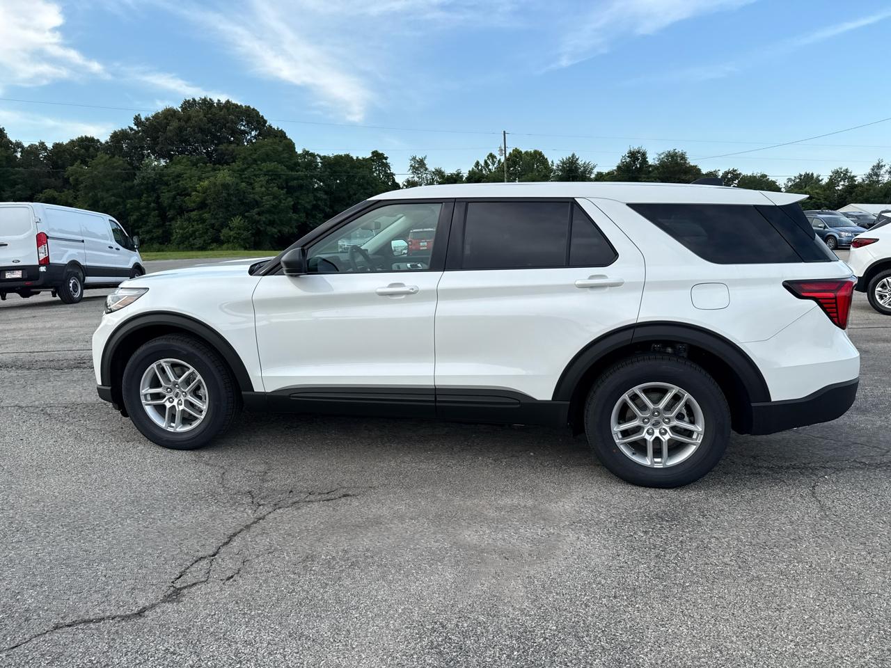 Ford Explorer Active w/100A Pkg RWD 2026