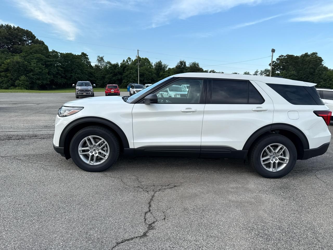 Ford Explorer Active w/100A Pkg RWD 2026
