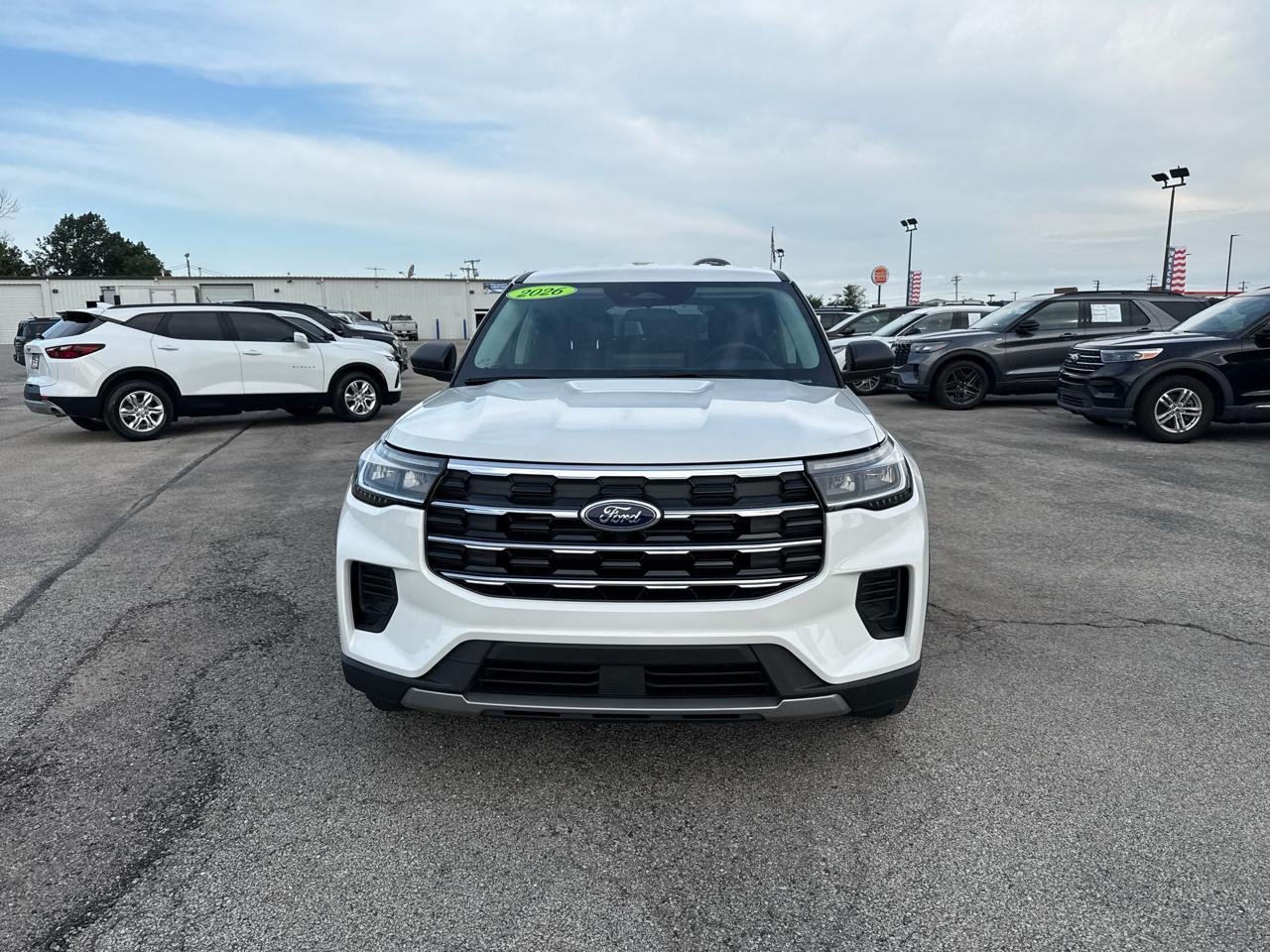 Ford Explorer Active w/100A Pkg RWD 2026