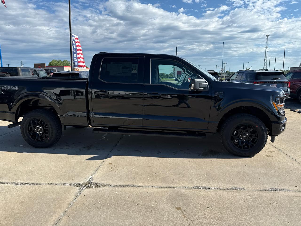 Ford F-150 XLT 4WD SuperCrew 5.5' Box 2026