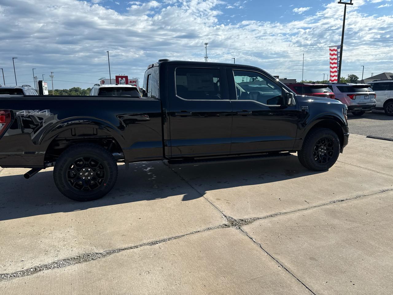 Ford F-150 XLT 4WD SuperCrew 5.5' Box 2026