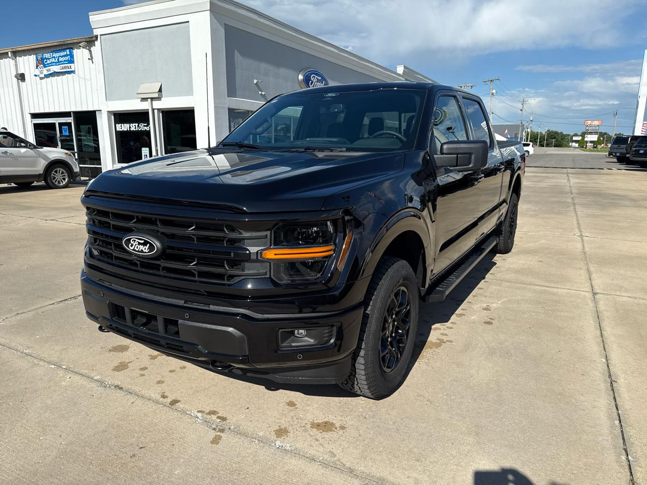 Ford F-150 XLT 4WD SuperCrew 5.5' Box 2026