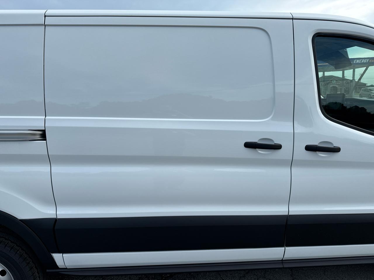 Ford Transit Cargo Van T-150 130" Low Rf 8800 GVWR RWD 2026