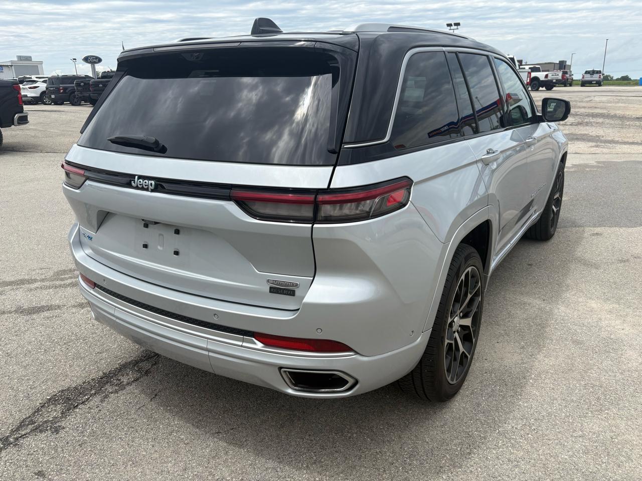 Jeep Grand Cherokee 4xe Summit Reserve 4x4 2023