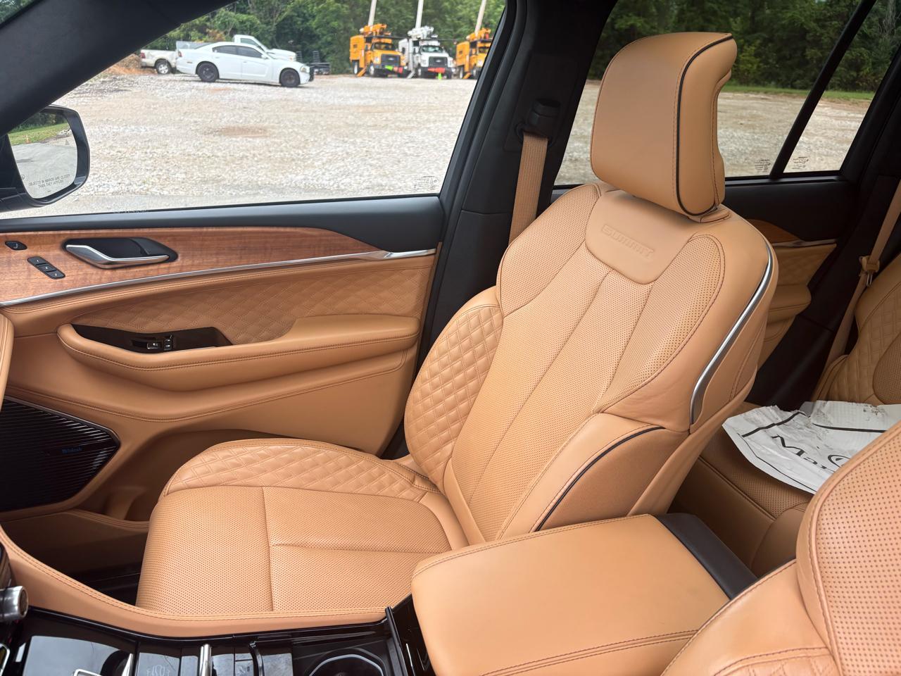 Jeep Grand Cherokee 4xe Summit Reserve 4x4 2023