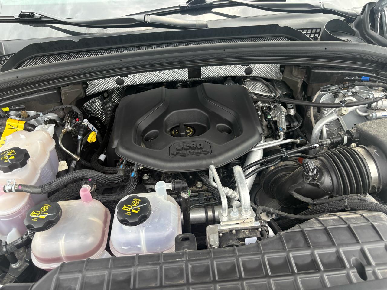Jeep Grand Cherokee 4xe Summit Reserve 4x4 2023