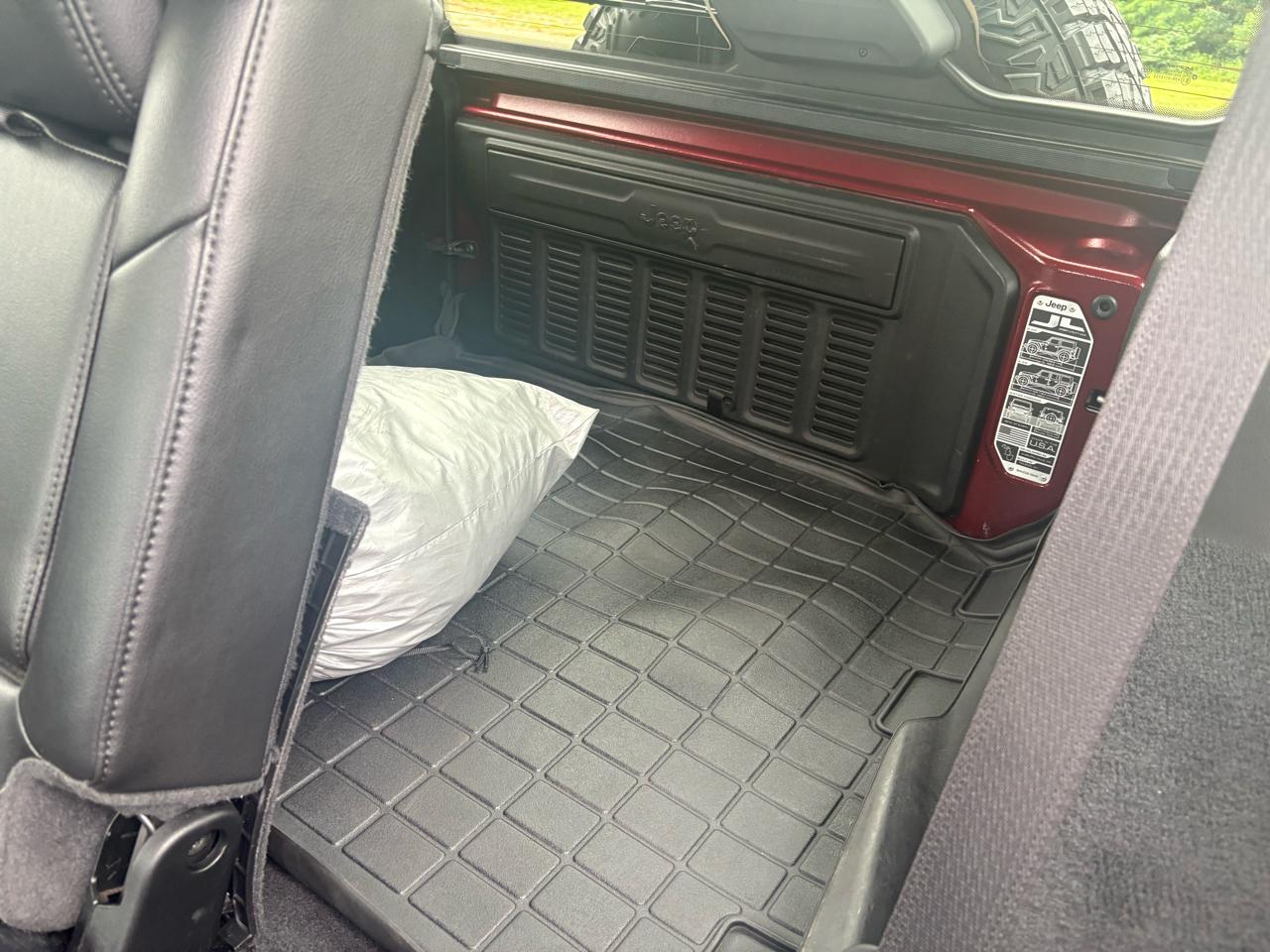 Jeep Wrangler Unlimited Sahara Altitude 4x4 2021