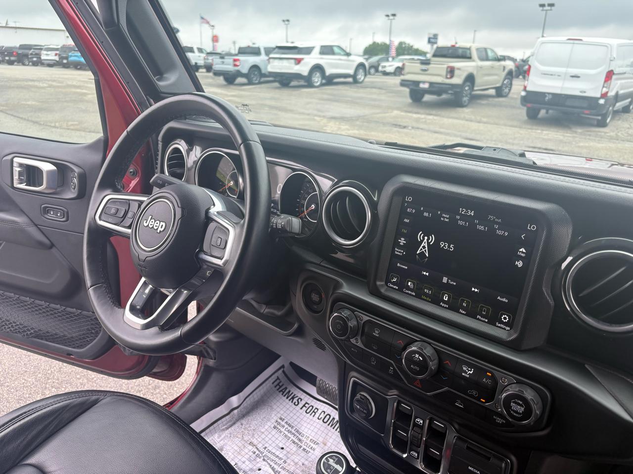 Jeep Wrangler Unlimited Sahara Altitude 4x4 2021
