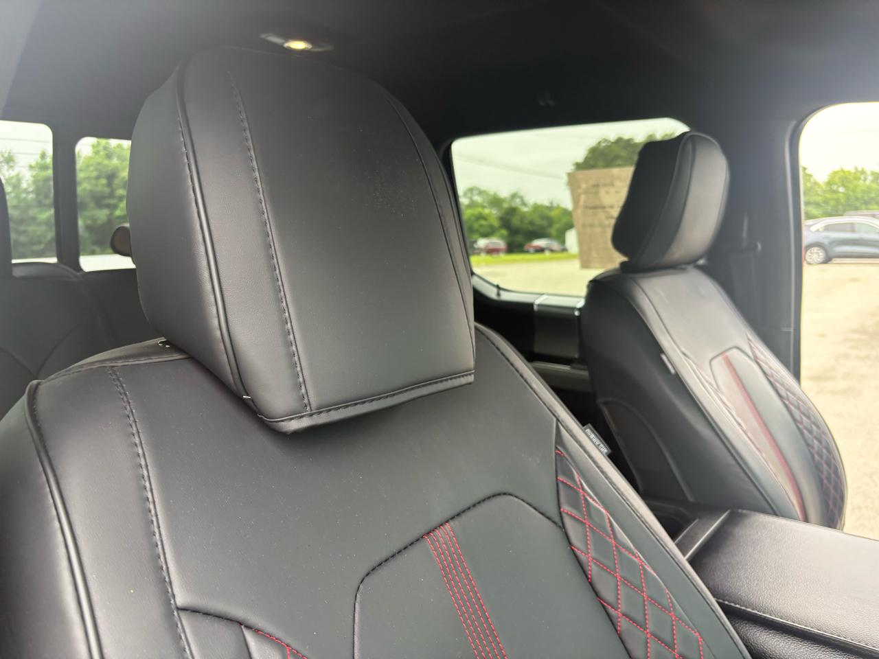 Ford F-150 4WD SuperCrew 145" XLT 2017