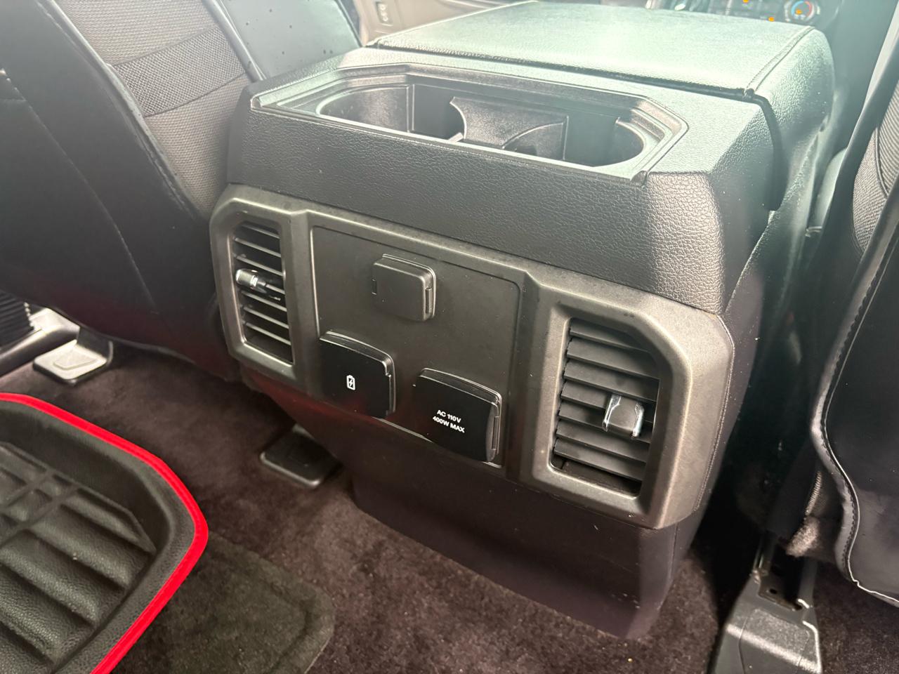 Ford F-150 4WD SuperCrew 145" XLT 2017