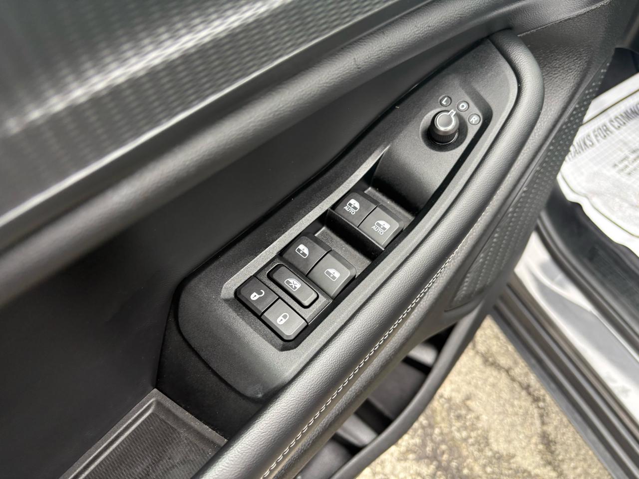 Jeep Grand Cherokee Laredo 4x4 2023