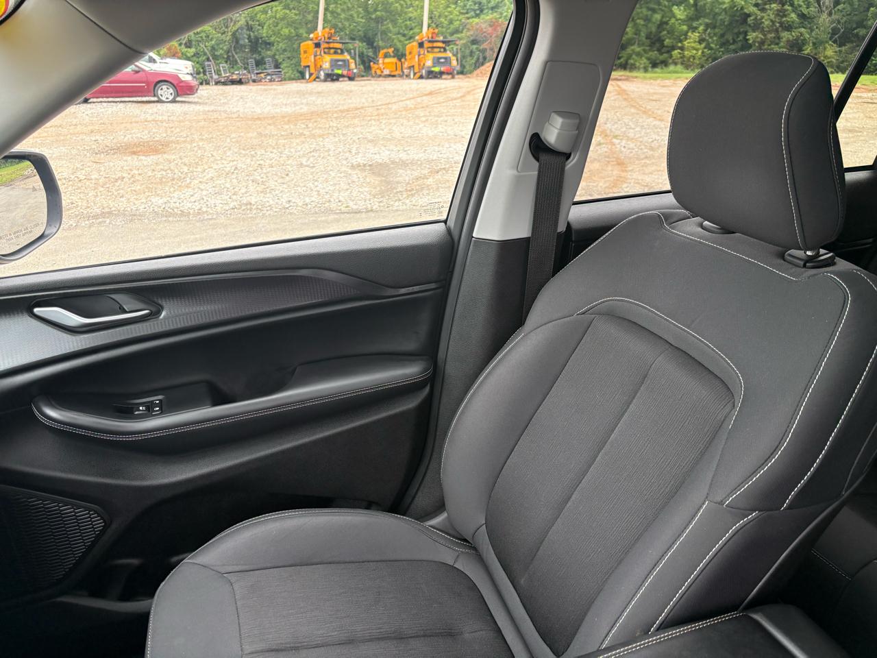 Jeep Grand Cherokee Laredo 4x4 2023