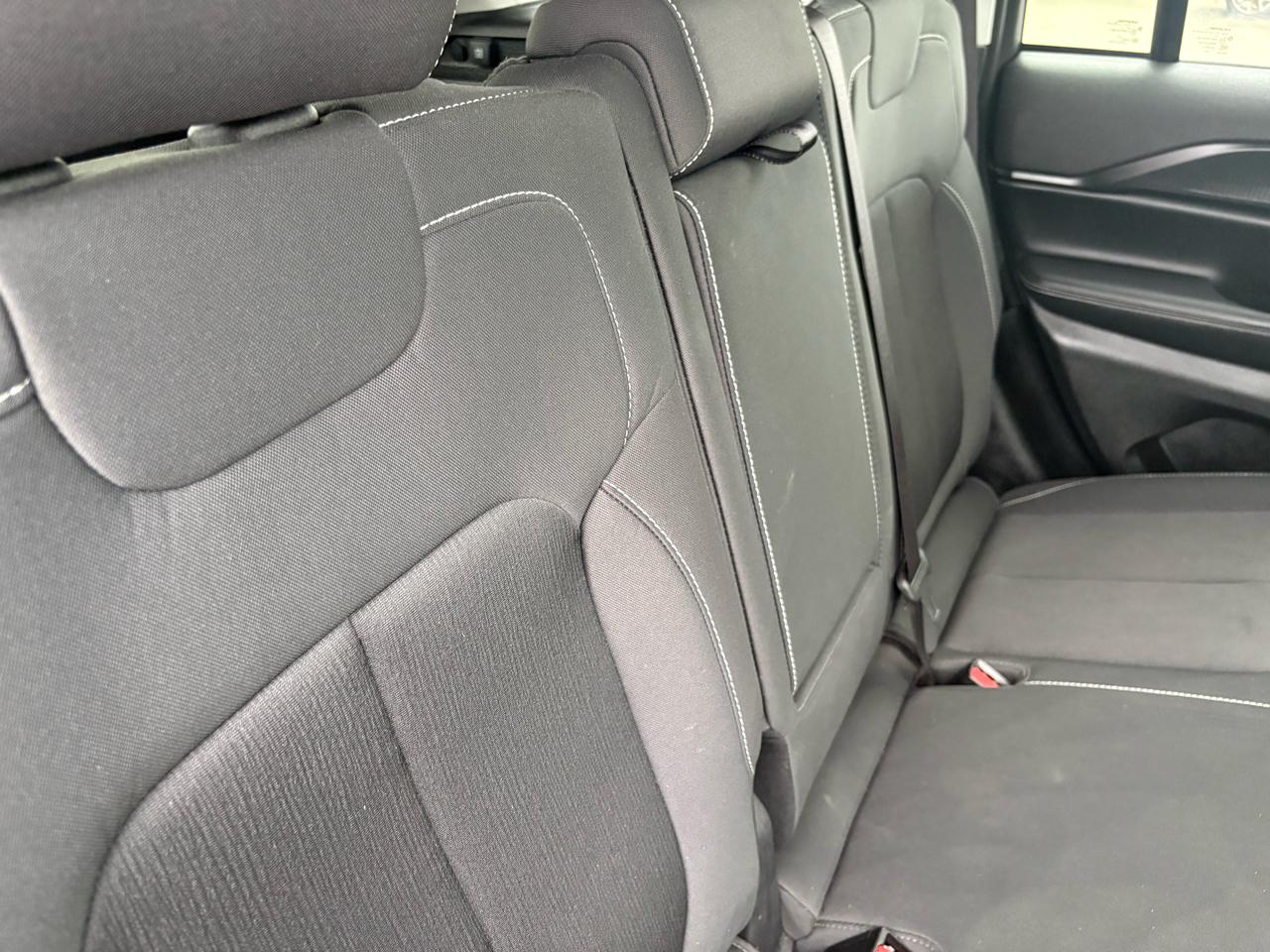 Jeep Grand Cherokee Laredo 4x4 2023