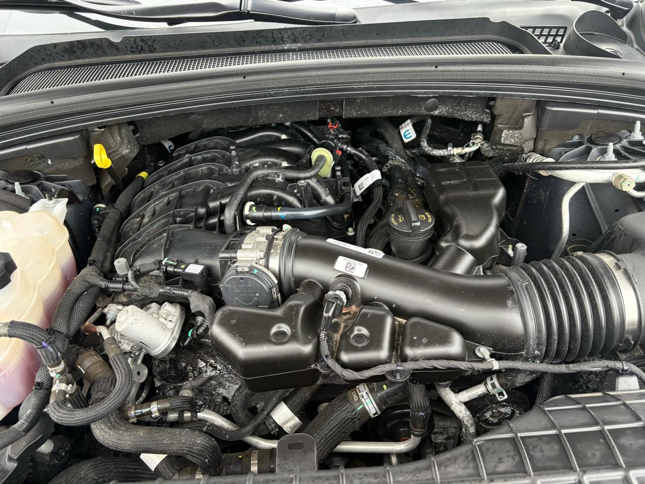 Jeep Grand Cherokee Laredo 4x4 2023