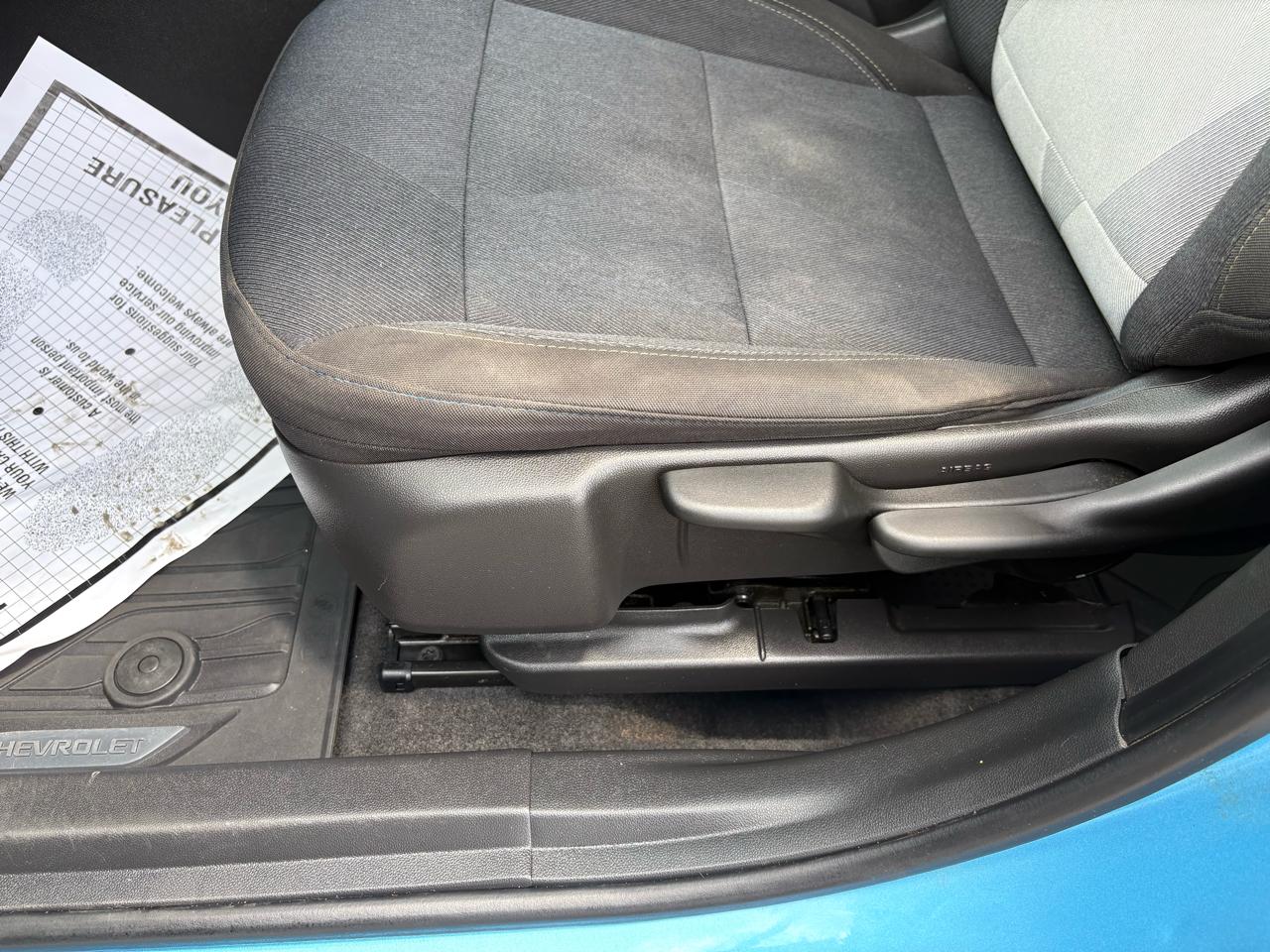 Chevrolet Trax FWD 4dr LS 2025