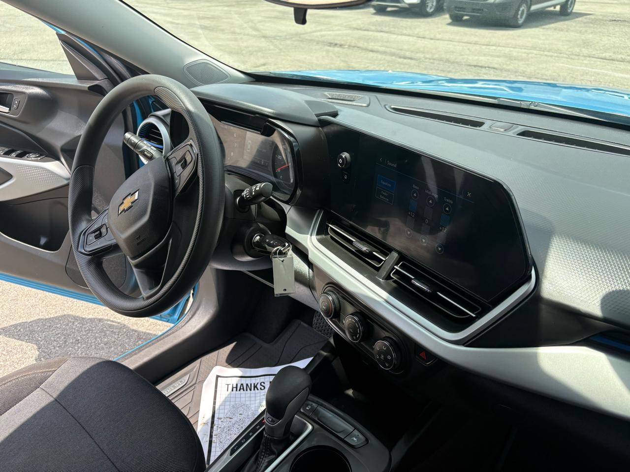 Chevrolet Trax FWD 4dr LS 2025