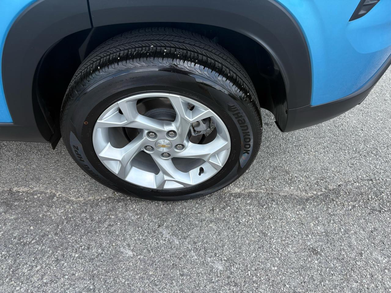 Chevrolet Trax FWD 4dr LS 2025
