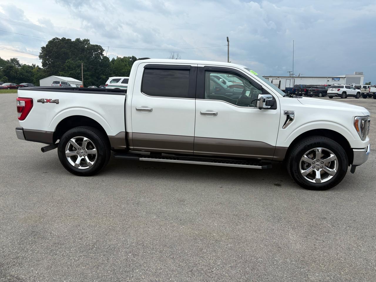 Ford F-150 4WD SuperCrew 145" Lariat 2021