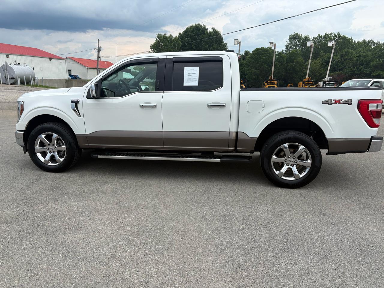 Ford F-150 4WD SuperCrew 145" Lariat 2021