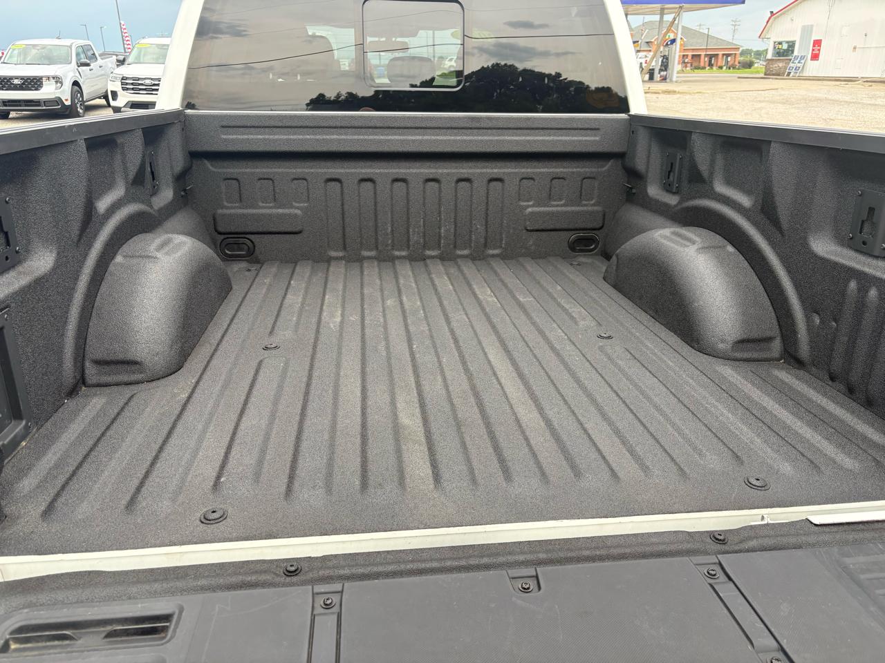 Ford F-150 4WD SuperCrew 145" Lariat 2021