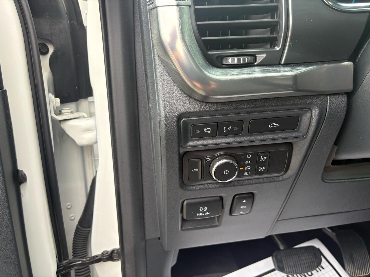 Ford F-150 4WD SuperCrew 145" Lariat 2021
