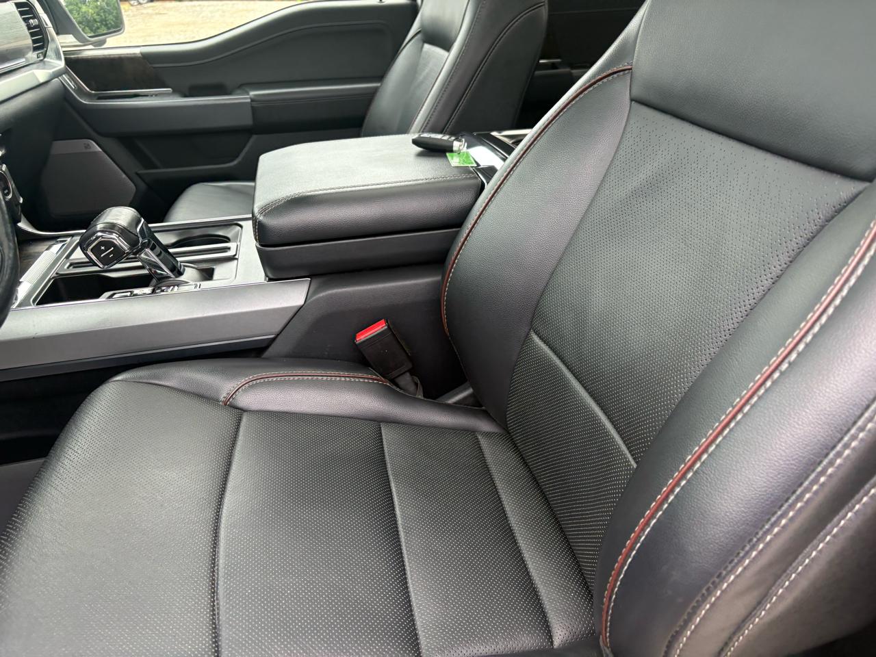 Ford F-150 4WD SuperCrew 145" Lariat 2021