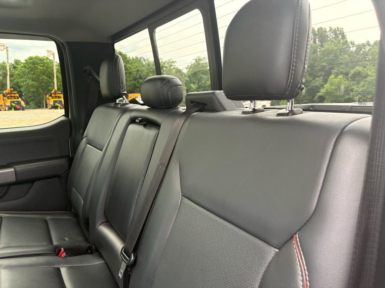 Ford F-150 4WD SuperCrew 145" Lariat 2021