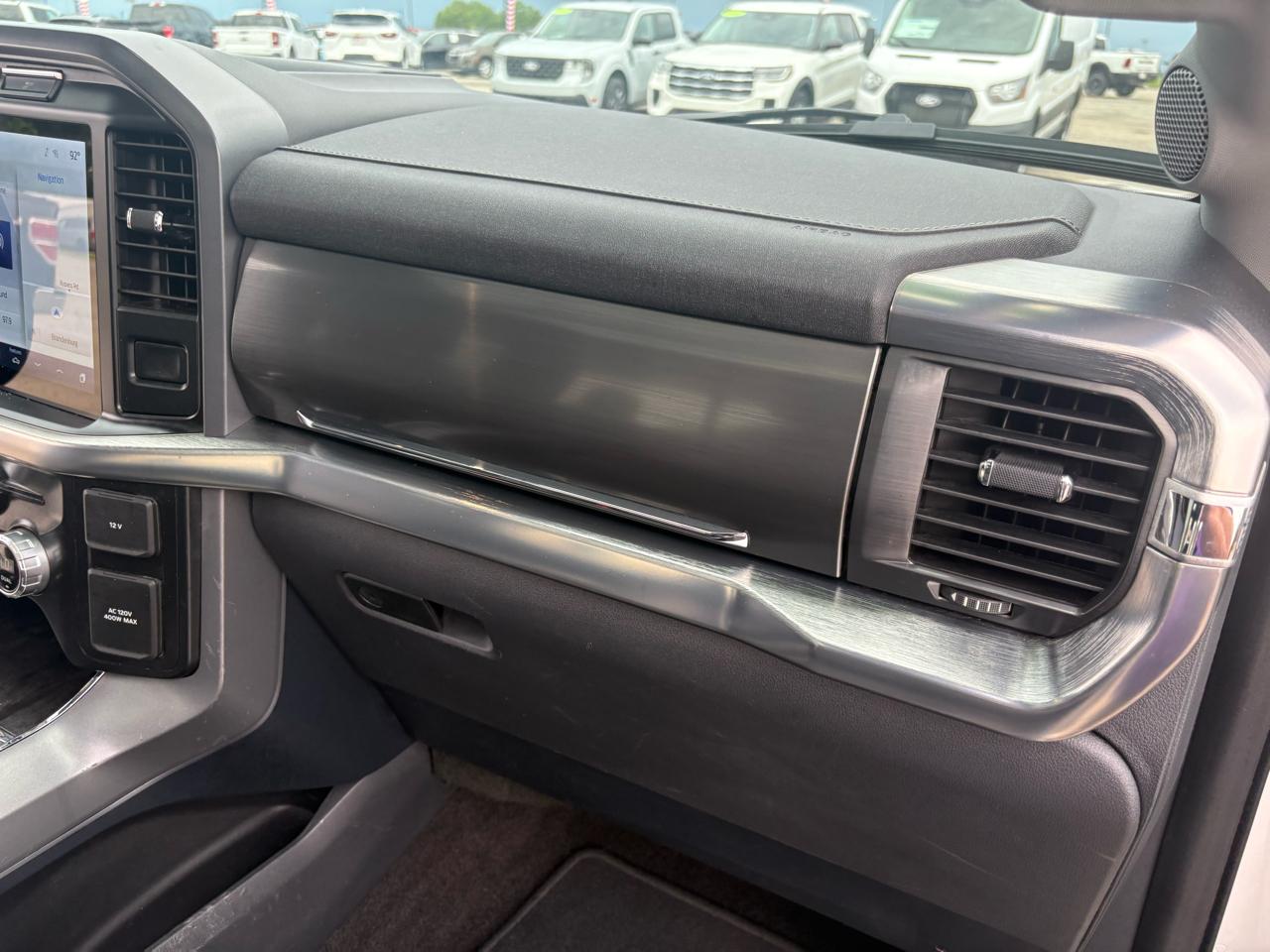 Ford F-150 4WD SuperCrew 145" Lariat 2021