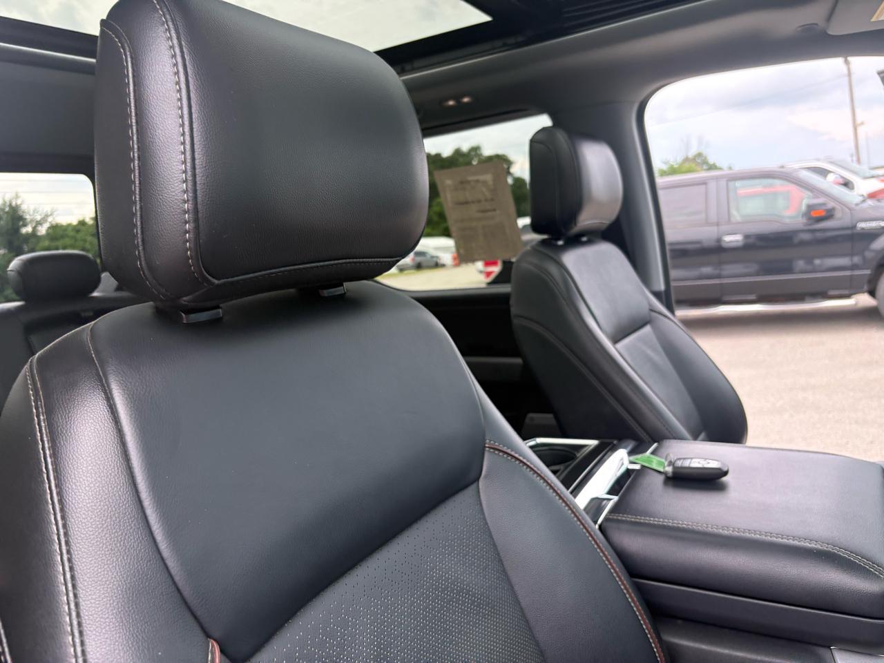 Ford F-150 4WD SuperCrew 145" Lariat 2021