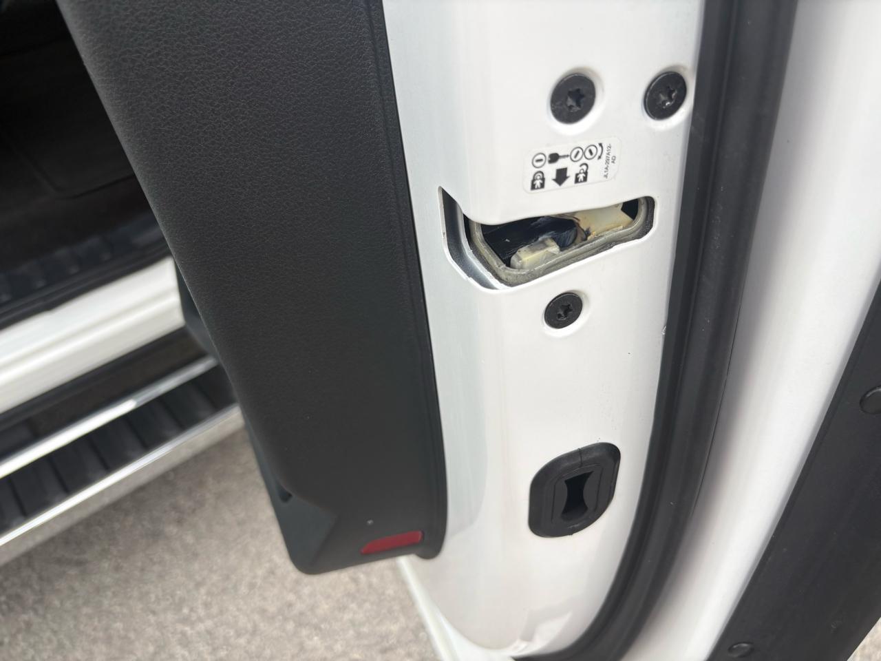 Ford F-150 4WD SuperCrew 145" Lariat 2021