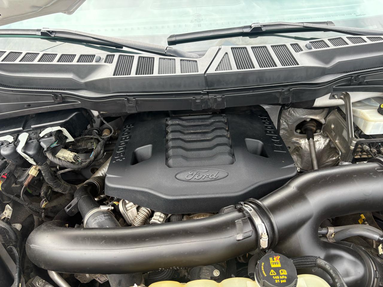 Ford F-150 4WD SuperCrew 145" Lariat 2021