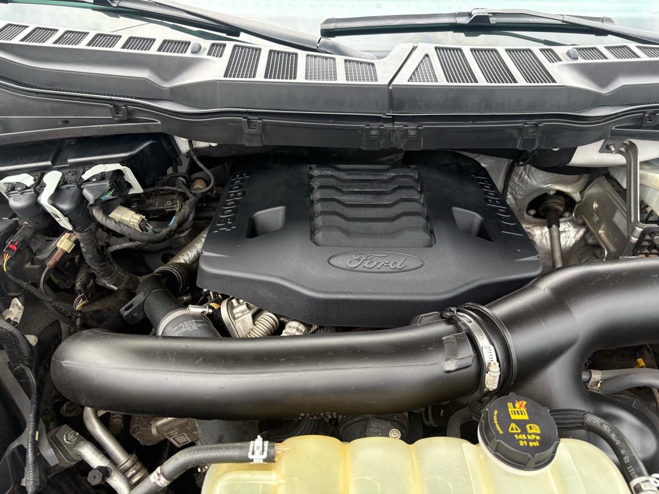 Ford F-150 4WD SuperCrew 145" Lariat 2021