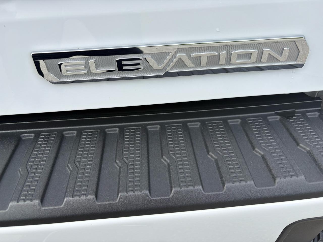 GMC Sierra 1500 4WD Crew Cab 147" Elevation w/3VL 2024
