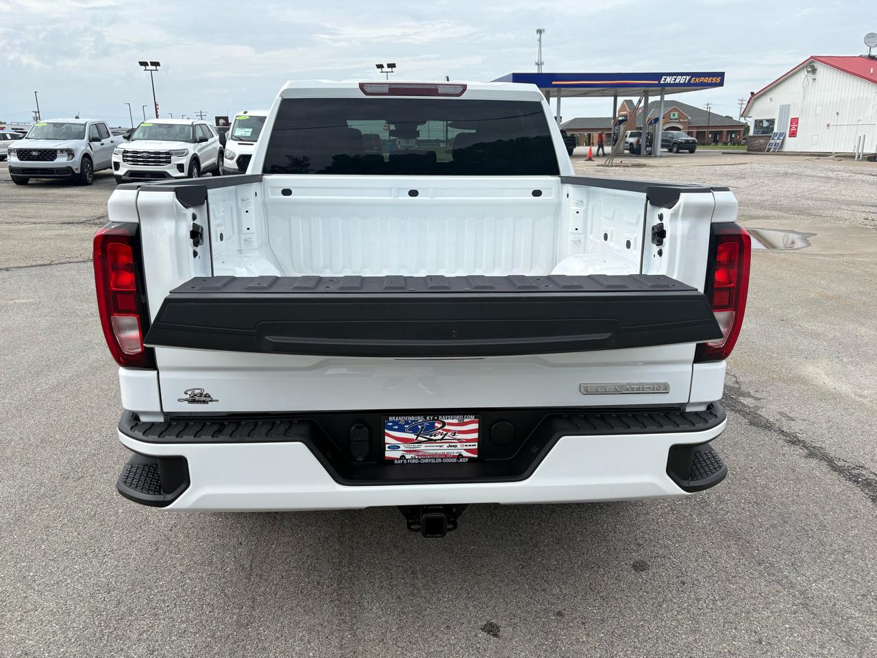 GMC Sierra 1500 4WD Crew Cab 147" Elevation w/3VL 2024