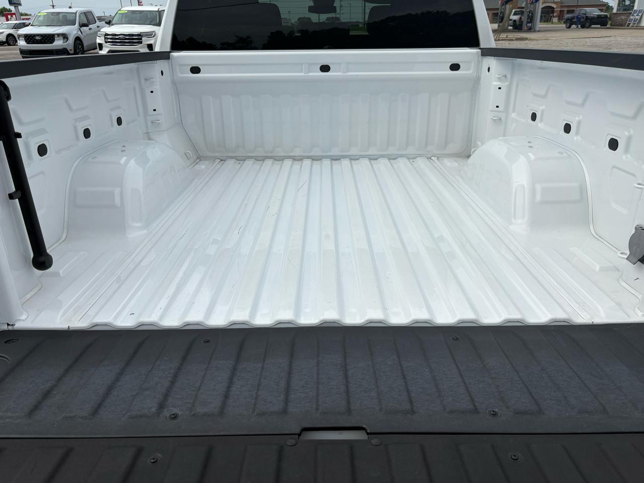 GMC Sierra 1500 4WD Crew Cab 147" Elevation w/3VL 2024