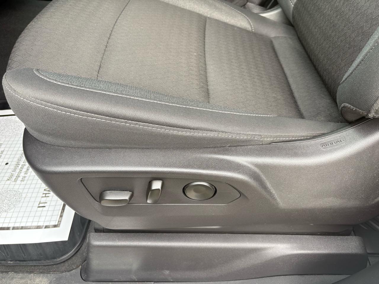 GMC Sierra 1500 4WD Crew Cab 147" Elevation w/3VL 2024