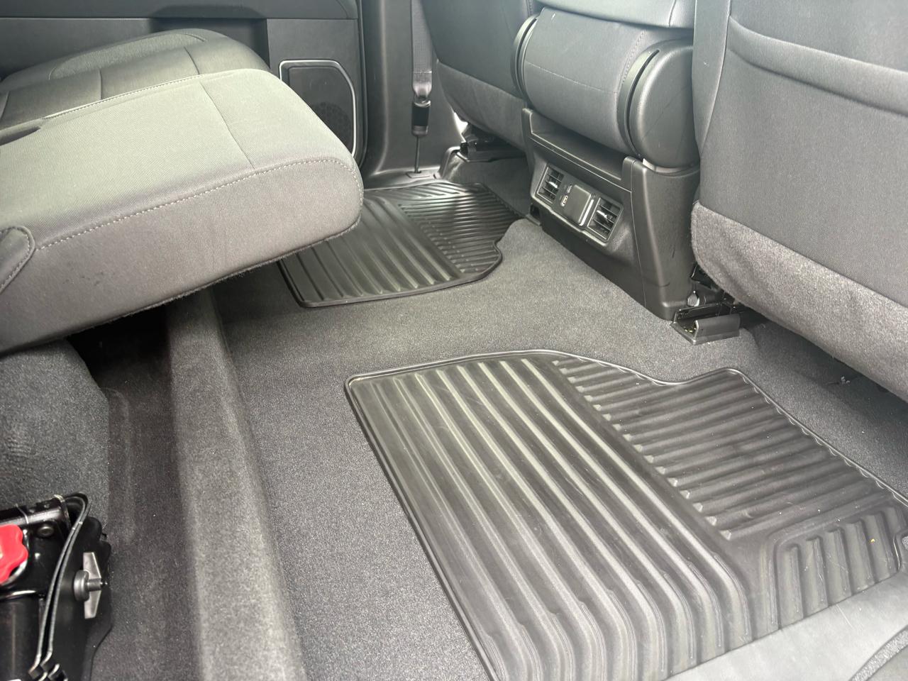 GMC Sierra 1500 4WD Crew Cab 147" Elevation w/3VL 2024