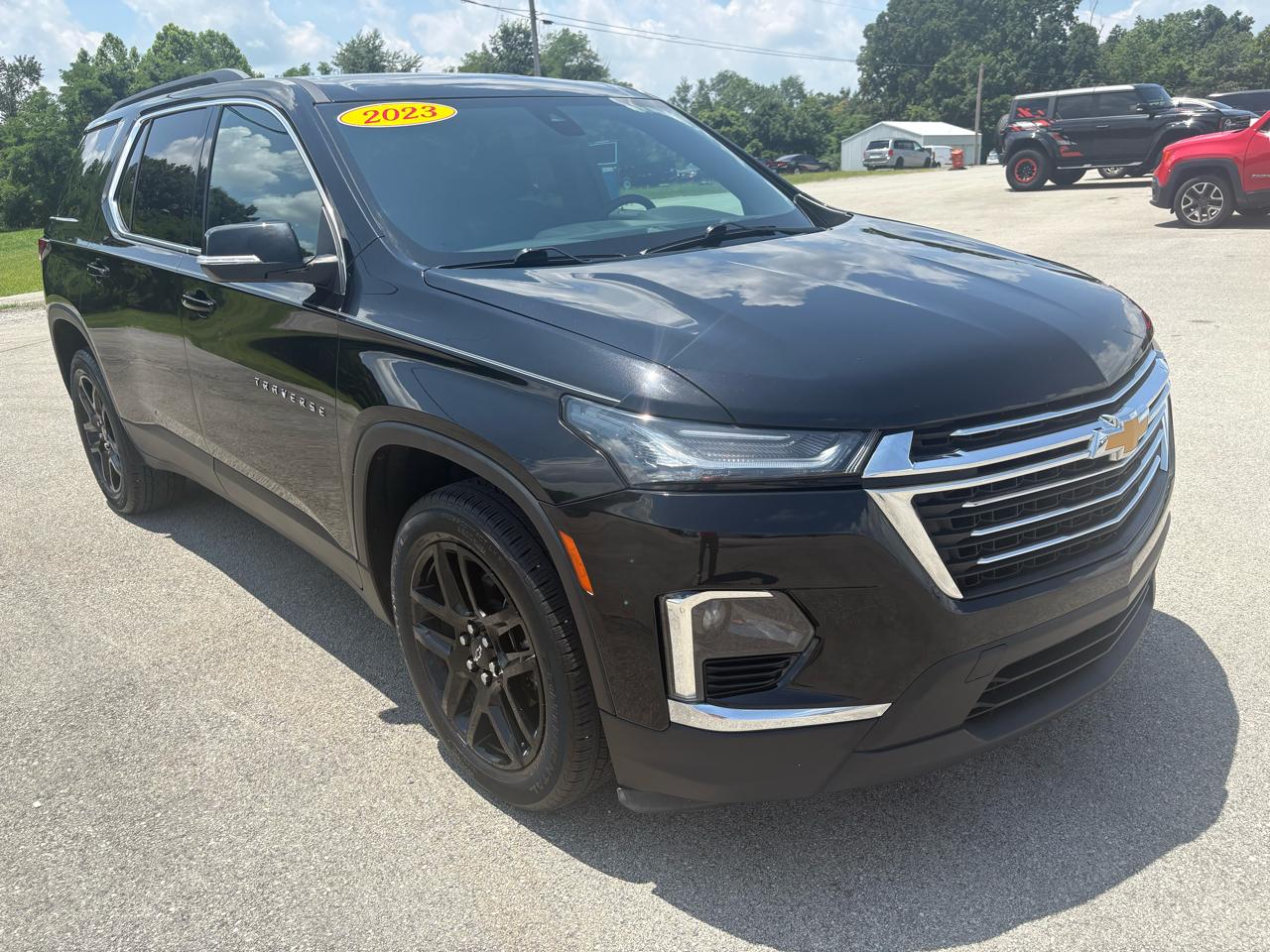 Chevrolet Traverse FWD 4dr LT Cloth w/1LT 2023