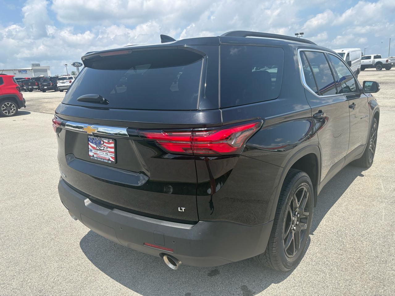 Chevrolet Traverse FWD 4dr LT Cloth w/1LT 2023