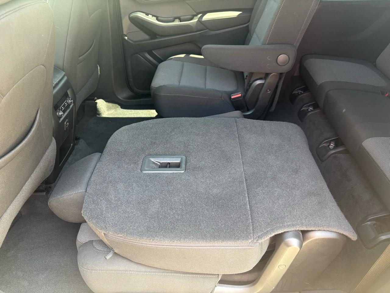 Chevrolet Traverse FWD 4dr LT Cloth w/1LT 2023